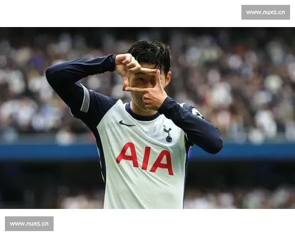 英超十年传奇谢幕!孙兴慜获两队列队致敬,亚洲一哥书写历史 英超十年传奇谢幕!孙兴慜获两队列队致敬,亚洲一哥书写历史